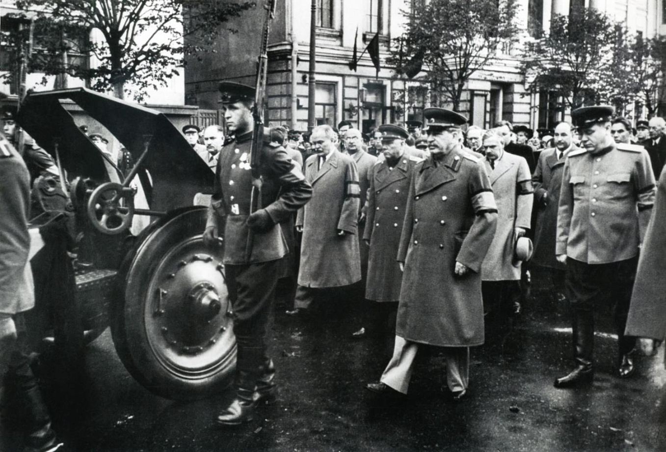 Сталинская кампания по борьбе с «безродными космополитами» в начале 1949 г.: неизвестное об известном